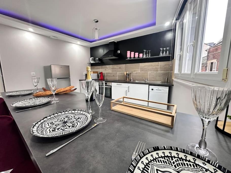 E Servagnat T3 Luxe Avec Sauna Jacuzzi Et Hammam Épernay Kültér fotó